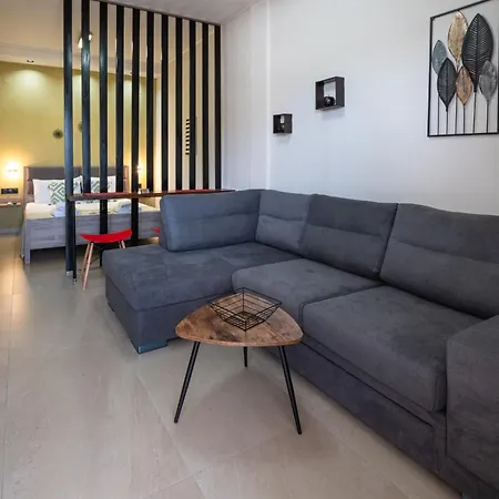 Holiday home Latus Potos